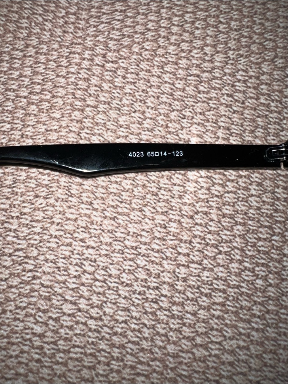 Ray-Ban Black Eyeglass Temple Arm with White Model Script - Picture 3 of 4
